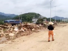 菠萝义工驰援近千里战洪灾，佛山南海收到来自梅州的感谢信