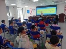 西丽街道阳光社区“五老”进社区传承红色基因