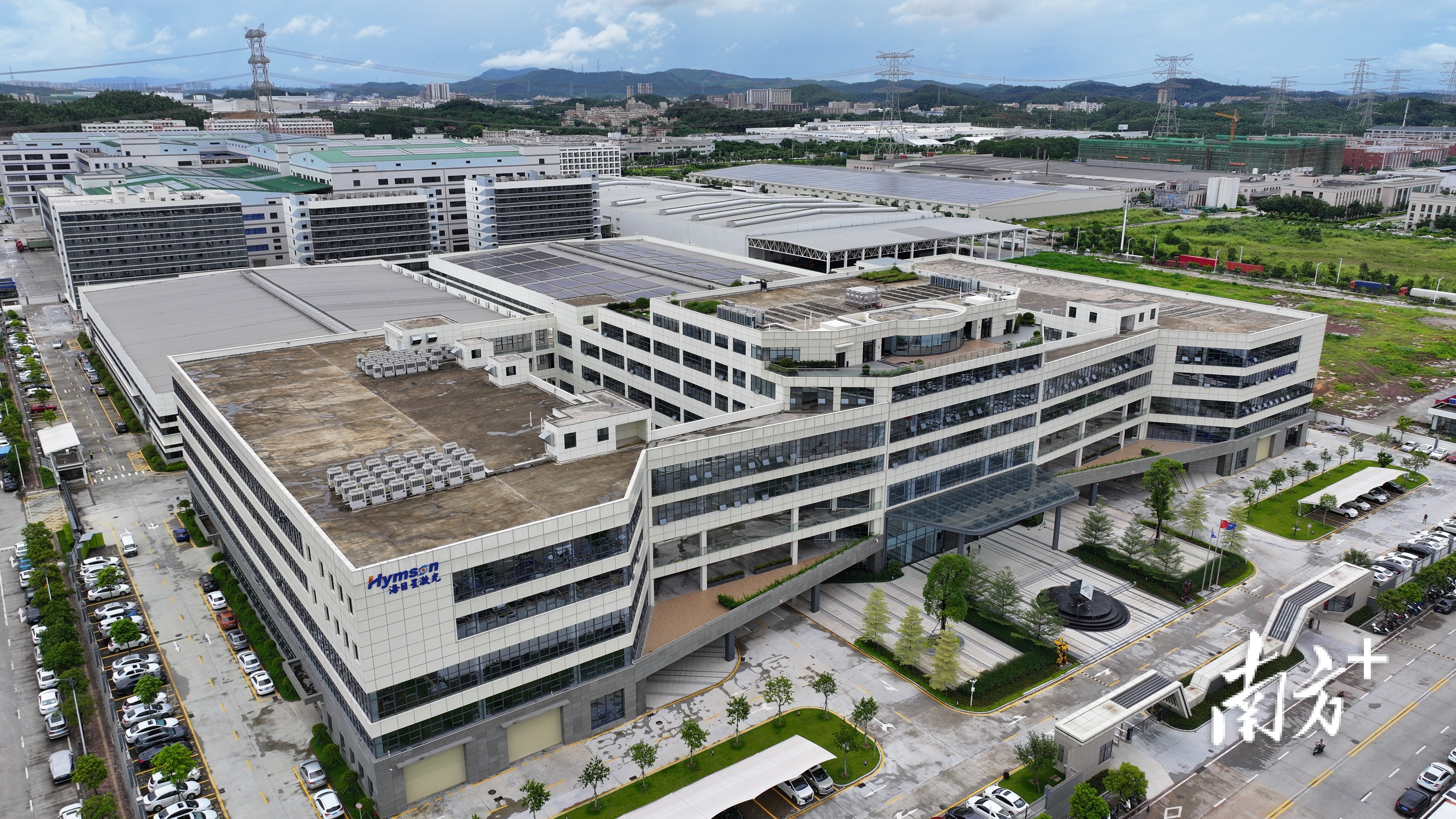 蓬江区良好的营商环境吸引不少优质企业落户。图为落户蓬江的优质企业海目星。南方+ 杨兴乐 拍摄 蓬江区良好的营商环境吸引不少优质企业落户。图为落户蓬江的优质企业海目星。南方+ 杨兴乐 拍摄