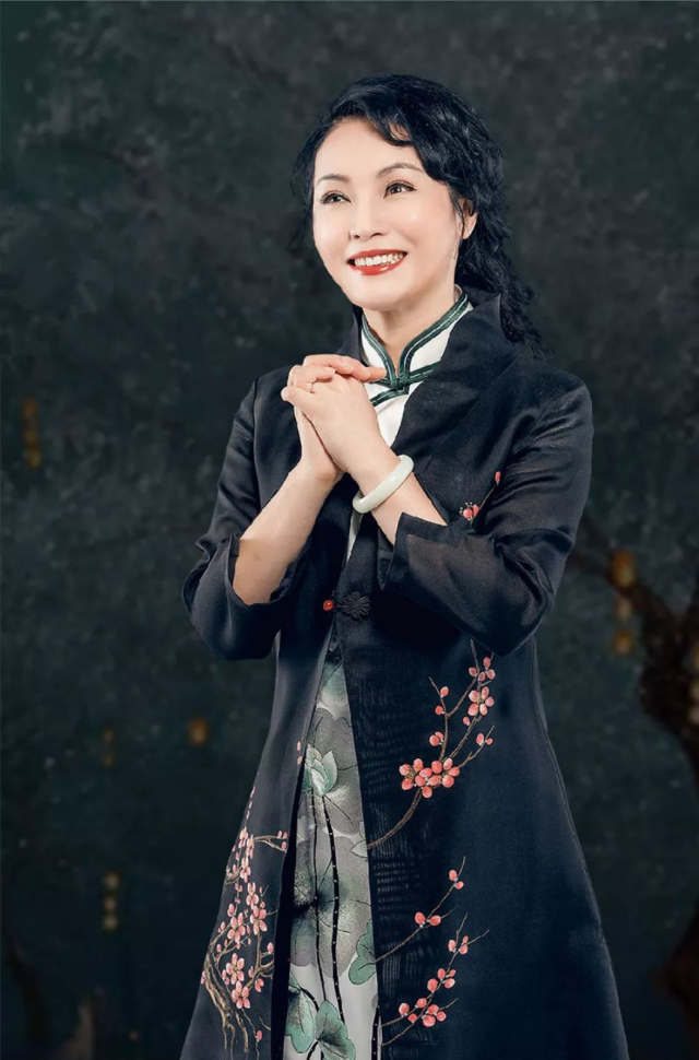 陈菊芬致力于传播客家山歌文化。 陈菊芬致力于传播客家山歌文化。