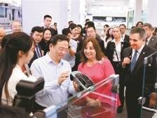 秘鲁总统博鲁阿尔特：“深圳企业给世界带来机遇”