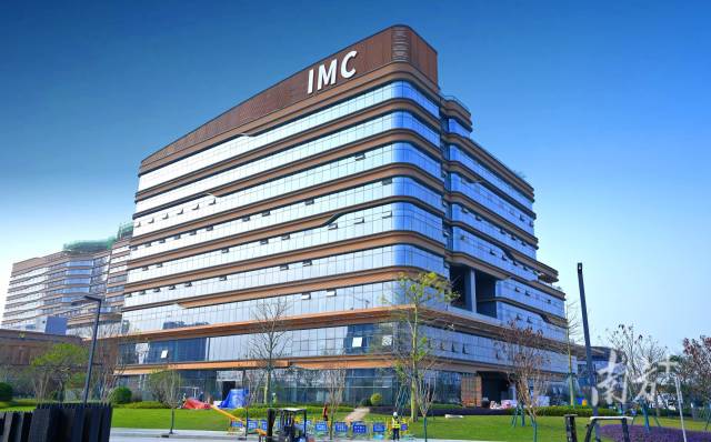 和祐至臻医院IMC，定位为国际化高端医疗机构。