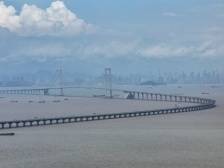 龙腾湾区 桥见未来｜“器”探深中通道的世界之最