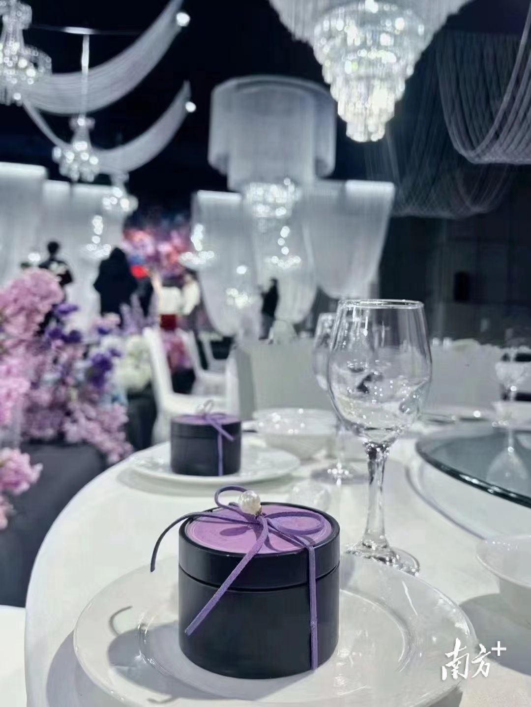 心上囍设计的桌糖。 南方+ 阎锋 拍摄 心上囍设计的桌糖。 南方+ 阎锋 拍摄