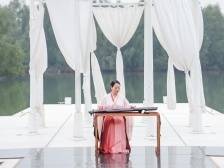 古琴韵醉湖光岩