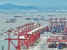 商船如梭机器轰鸣，“广货”如何闯世界？