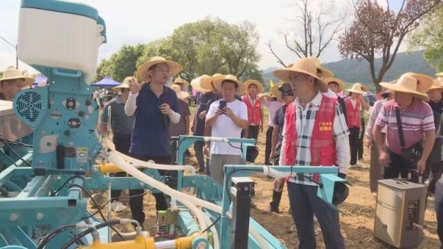 行动排汇多位大豆种植户退出