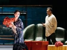 话剧《鳄鱼》：关于戏剧人物和表现的多种可能性