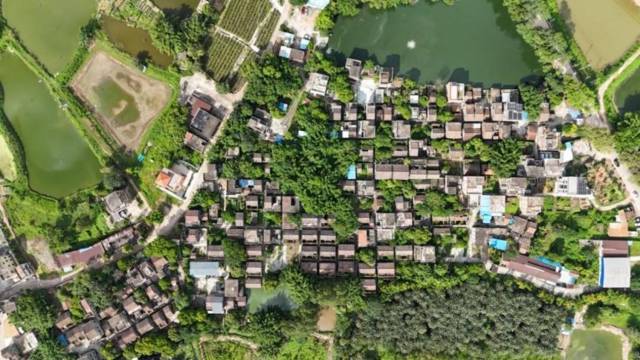 图为见田坊村庄整体布局。平辉 摄