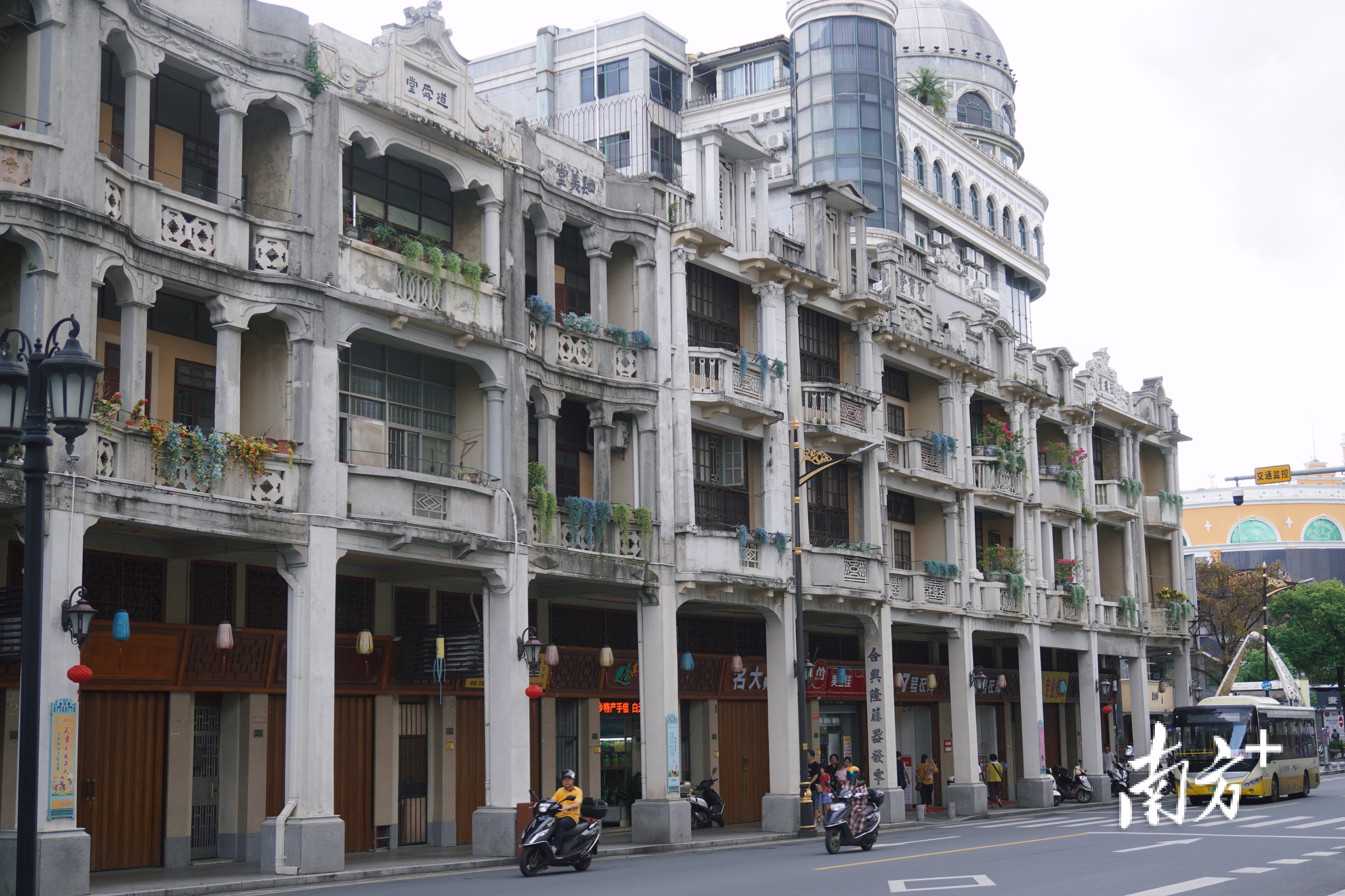 台城历史文化街区是侨乡近代建筑瑰宝。 