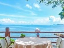 在海边、半山、悬崖上吃海鲜！大鹏这些海鲜餐厅好吃又出片