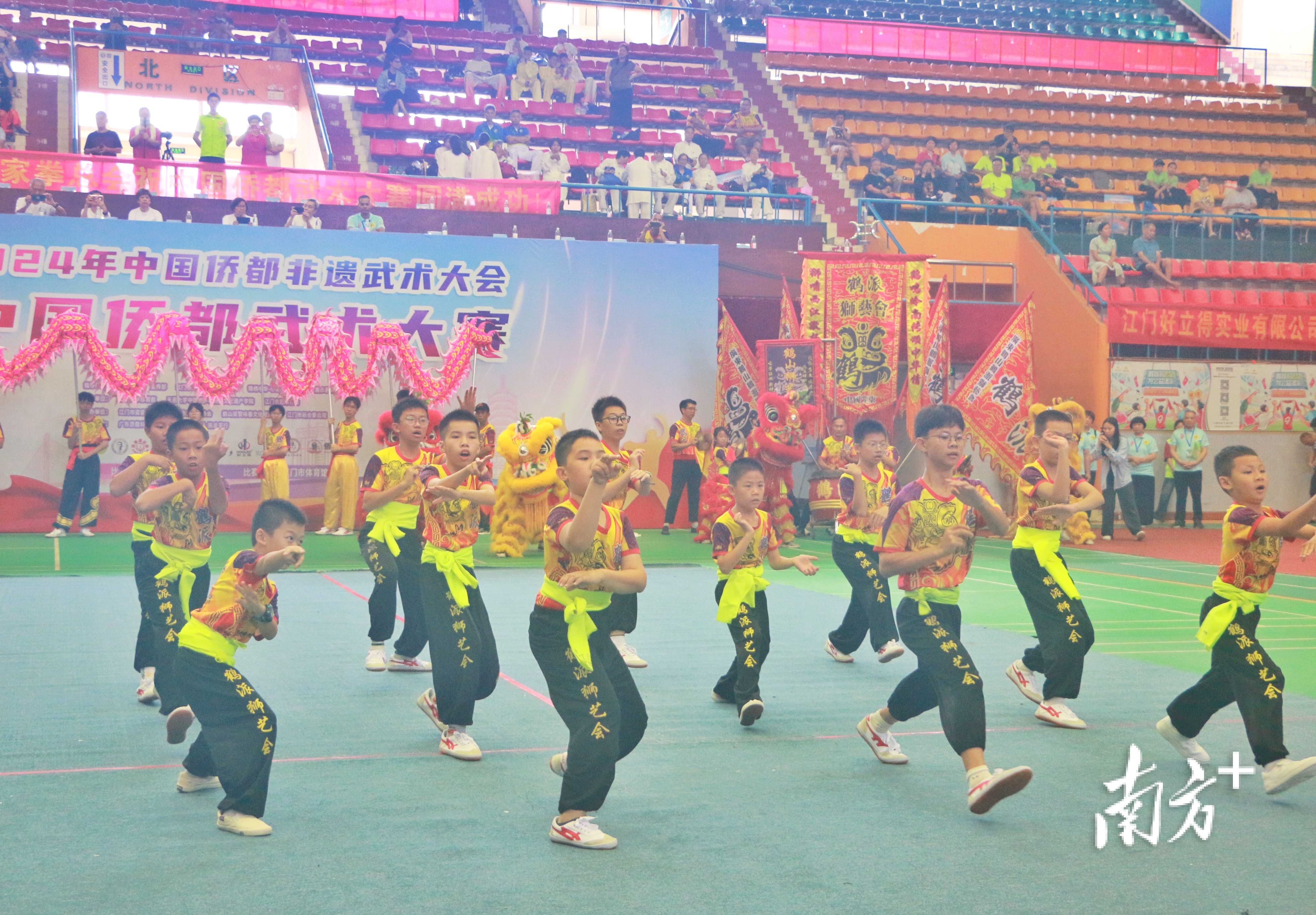 一招一式，行云流水，展示中华武术的神韵与美感。&nbsp; &nbsp;