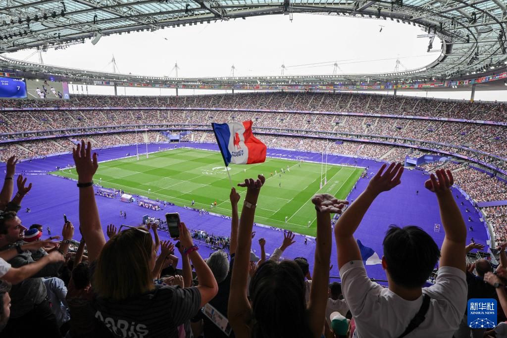法兰西体育场,图/新华社 法兰西体育场,图/新华社