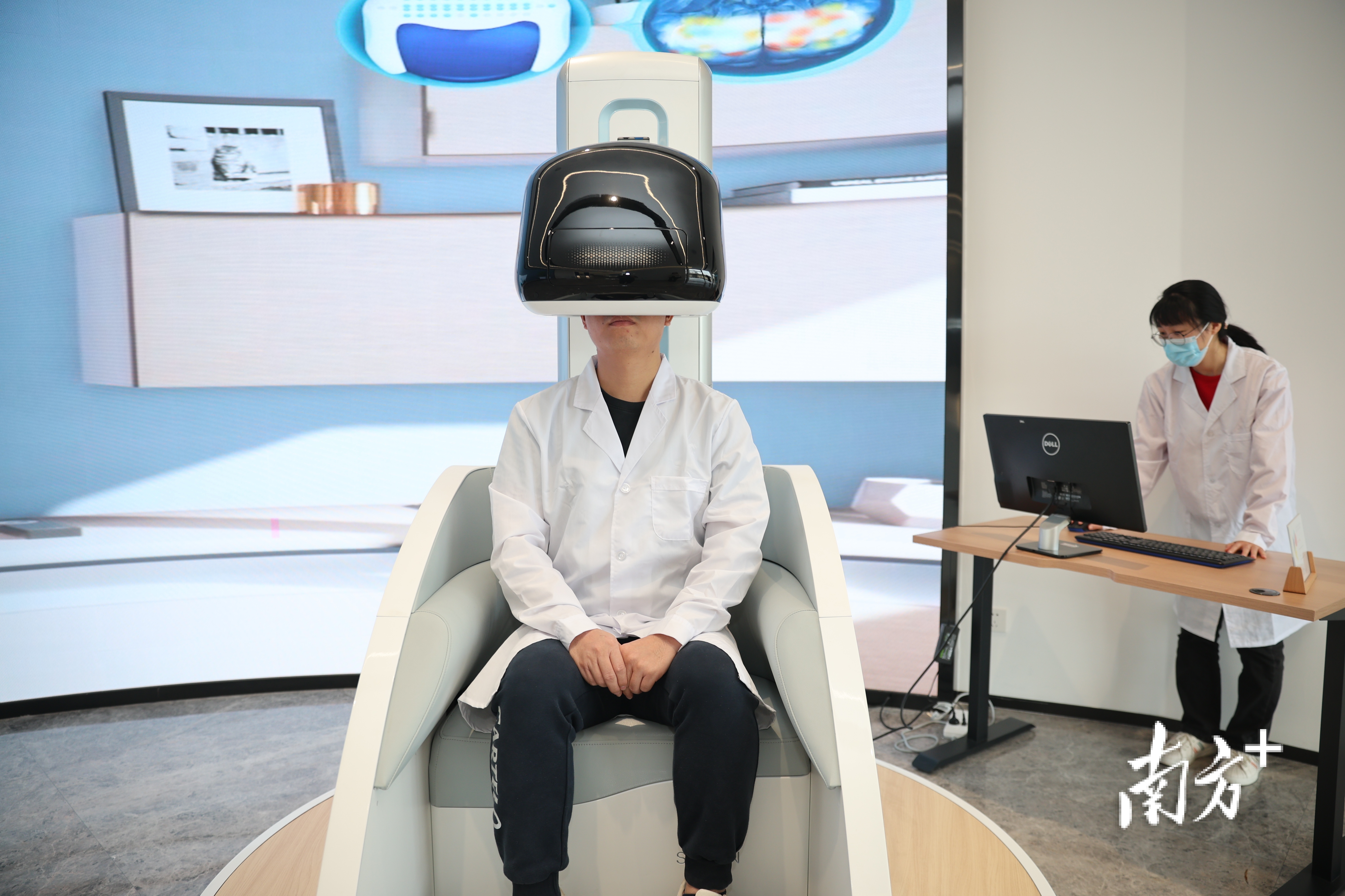 横琴分线管理促进人才、平台、技术、资本的跨境融通。 横琴分线管理促进人才、平台、技术、资本的跨境融通。