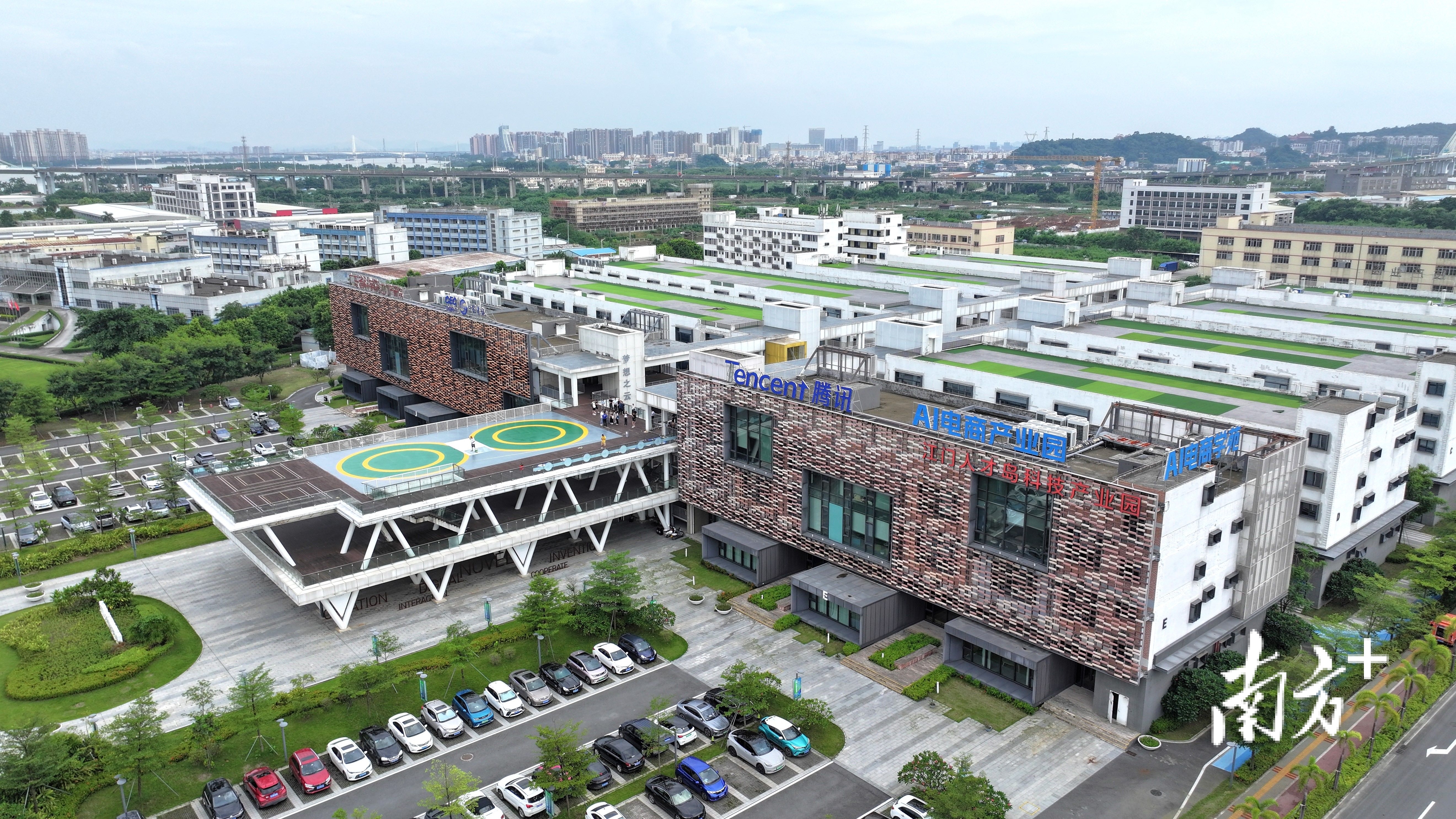 湾区人才岛AI电商产业园也落户于此。