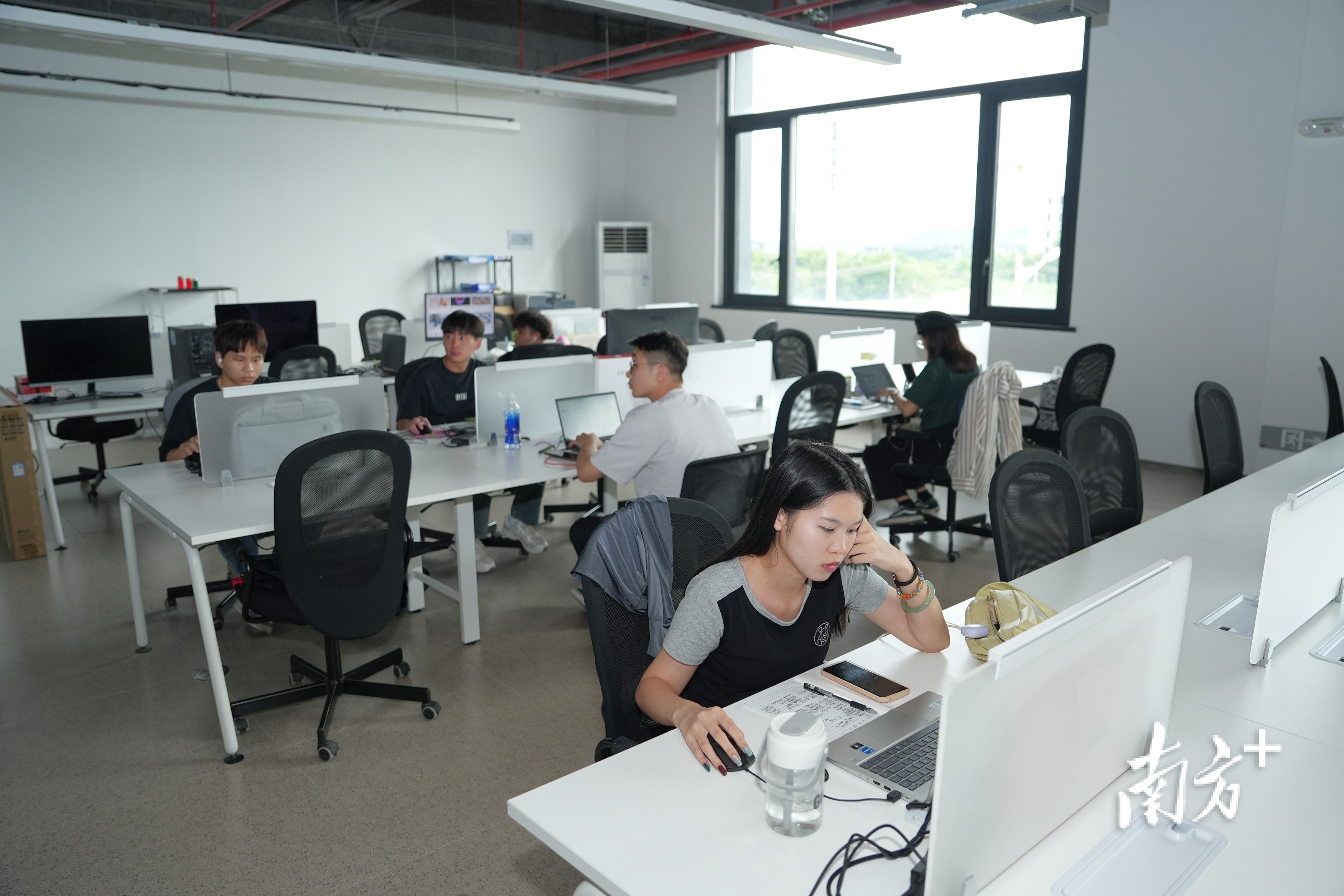 广州数字集合科技有限公司办公区域。