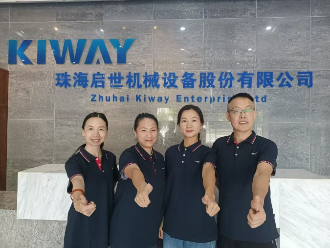 机械领航者队。