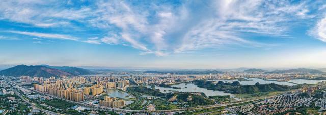 肇庆拥有较开阔的水域、平原和底衫丘陵地区,上方无重要航线经过,是低空企业的黄金选择。廖文奕 摄