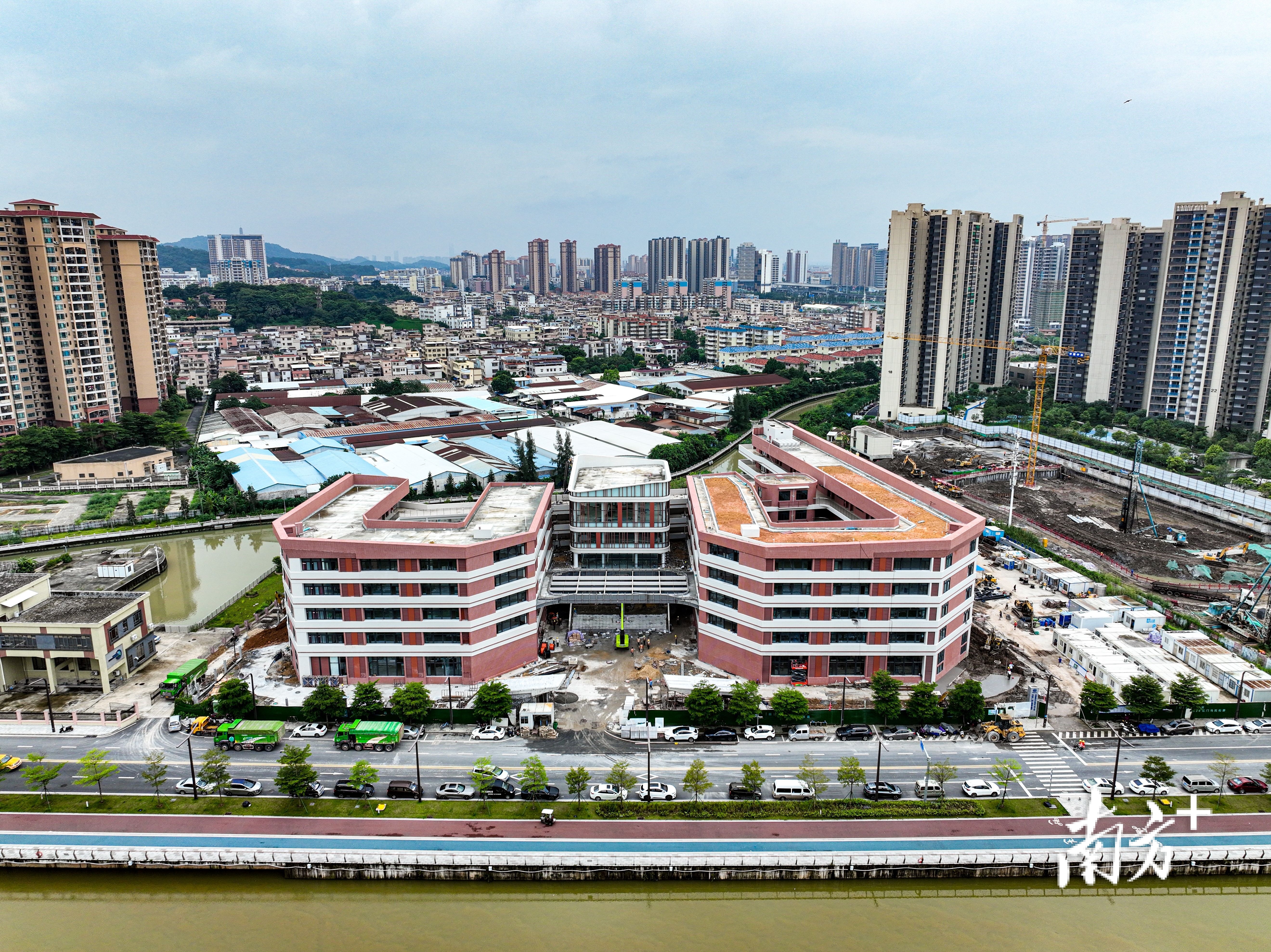 图为江海区景贤小学北校区（一期）。