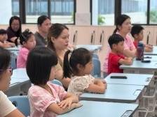 多图|“萌新”报到！新兴各校迎来新生见面会