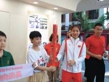 视频｜奥运健儿用火炬传递体育精神，小北路小学“奔跑向未来”