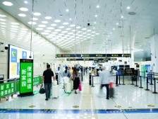 横琴分线管理“半年考”：23秒驱车通关，3298名澳门居民带食品过境