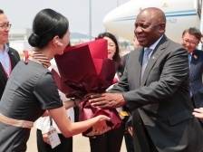 南非总统拉马福萨抵达深圳