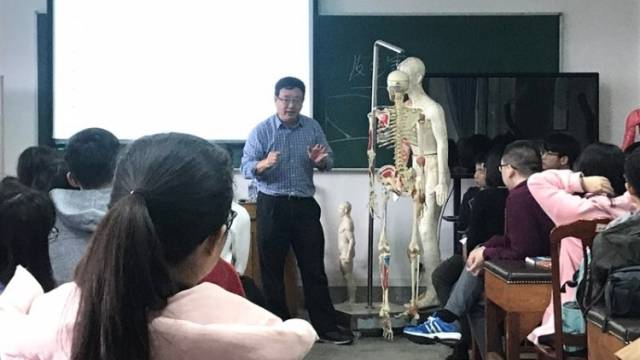 中医教研30年，在网上拥有超50万名“云”学生是什么体验？