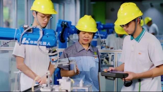 扎根职校26年，她的教育“保鲜秘诀”是什么？