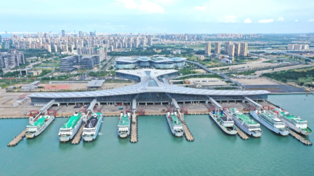 海口三港抓紧抢修，尽快恢复正常运营