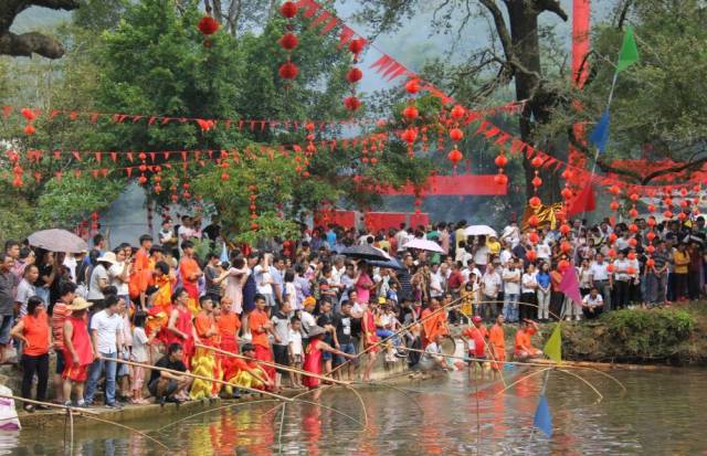 往年封开淘潭节盛况。图片源自收集