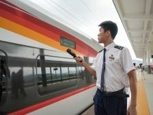 梅龙高铁通车在即！小城如何乘高铁“东风”逆袭当“网红”？