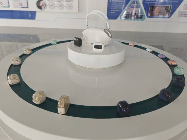 广西皓丽智能科技有限公司蓝牙耳机产品展示