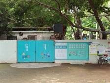 解决小区大件垃圾困扰，丽湖社区定制垃圾收纳房