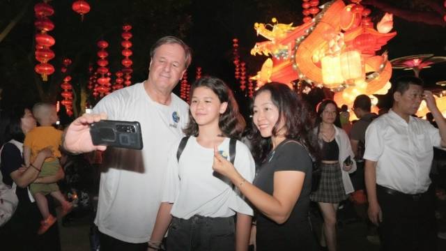 视频｜百户中外家庭为“粤式中秋”点赞，“中秋穗月 相约广东”活动启动