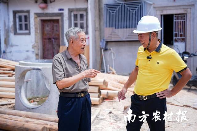 一路上，不斷有王勇文熟識的居民叫住他,，和他聊天,。