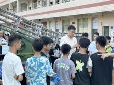 气象科普活动走进石城镇茶洞中学