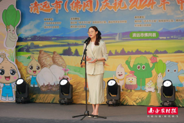 “蚕桑三代”女孩李雪艳