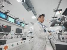 向着世界科技强国的宏伟目标阔步前进