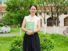 新兴县翔顺实验学校副校长黎志嫦：平凡岗位育桃李 为人师者守初心