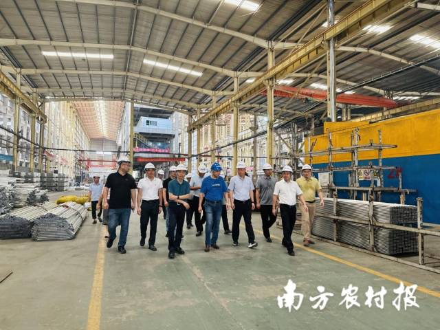 深圳创维光伏科技有限公司董事长范瑞武率队到田阳区进行项目考察。