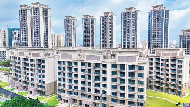 阳西县“筑巢引凤”，投入1800多万元建设人才公寓项目。该项目位于恒大悦龙台小区，共有42套人才公寓精装房。