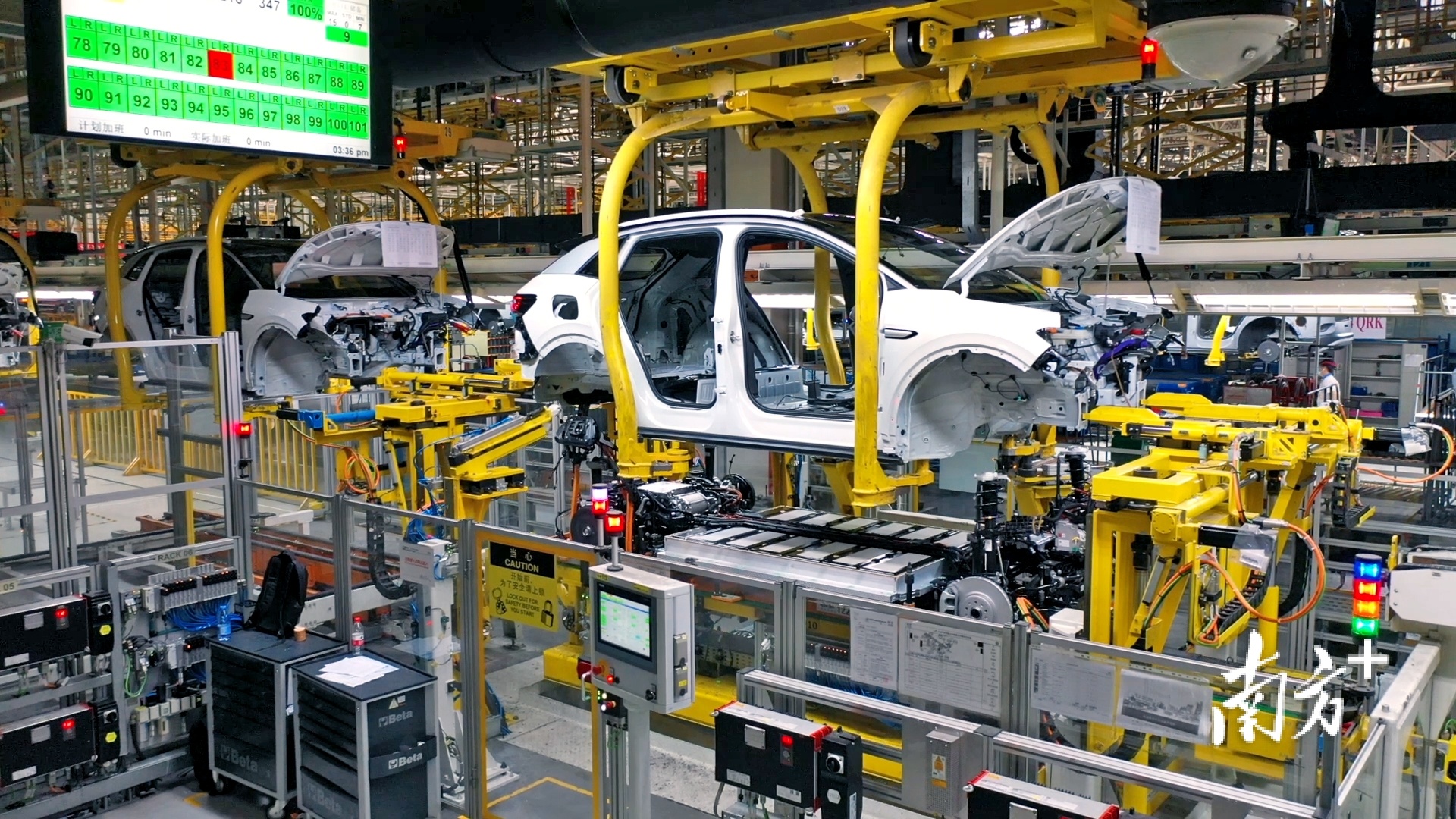 去年,狮山汽车整车及零部件制造产业继续保持千亿级体量。 资料图片 去年,狮山汽车整车及零部件制造产业继续保持千亿级体量。 资料图片