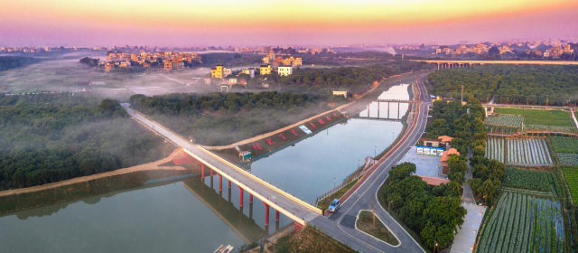 储良村沿江碧道。