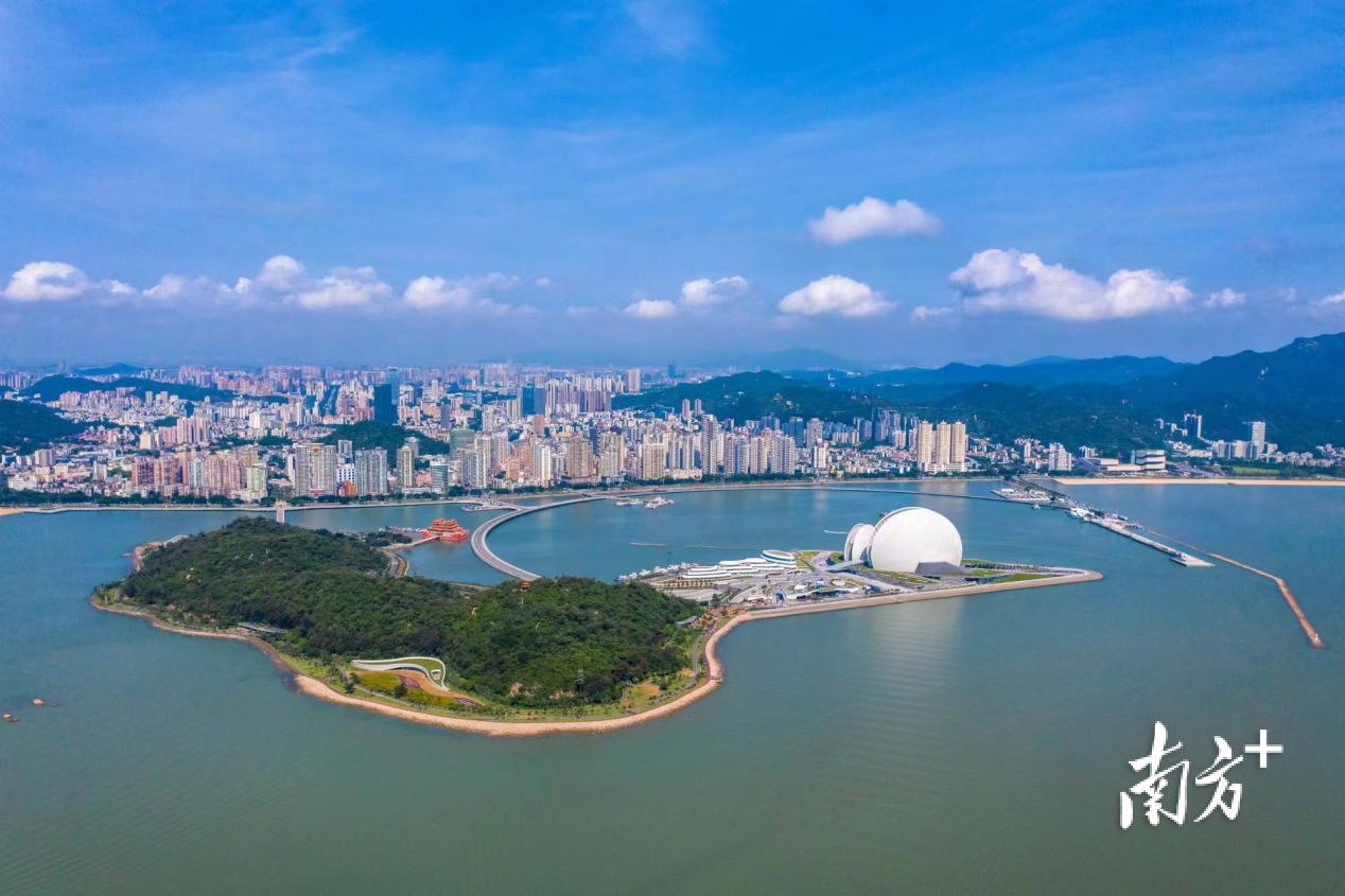 野狸岛全景。 南方+记者 钱文攀 摄 野狸岛全景。 南方+记者 钱文攀 摄