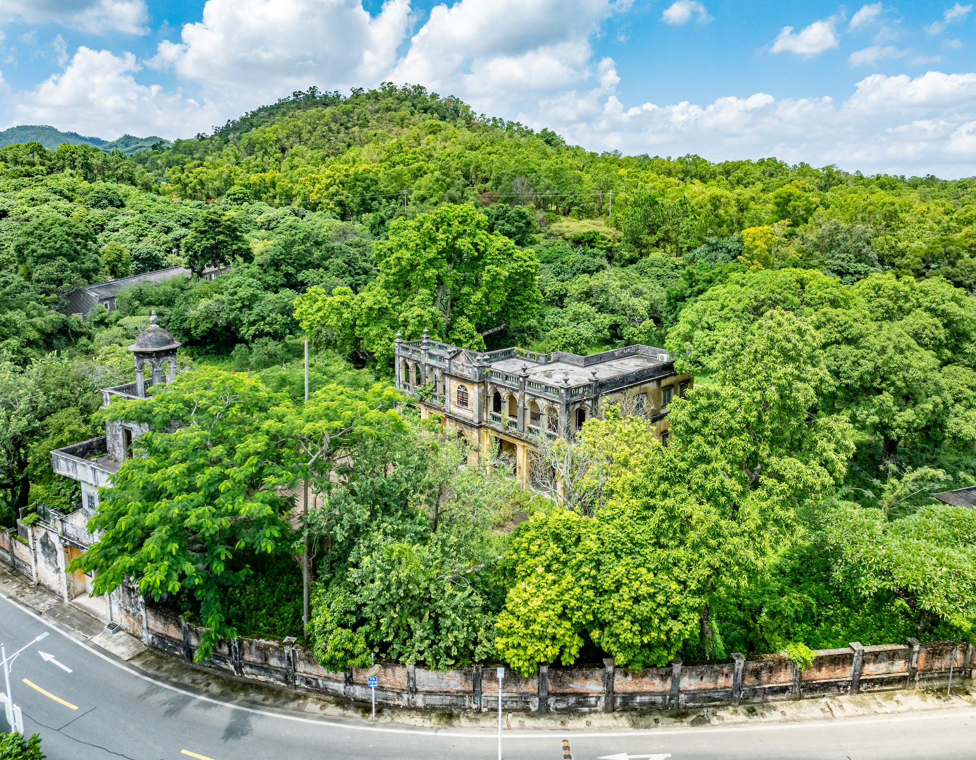 栖霞仙馆。 栖霞仙馆。