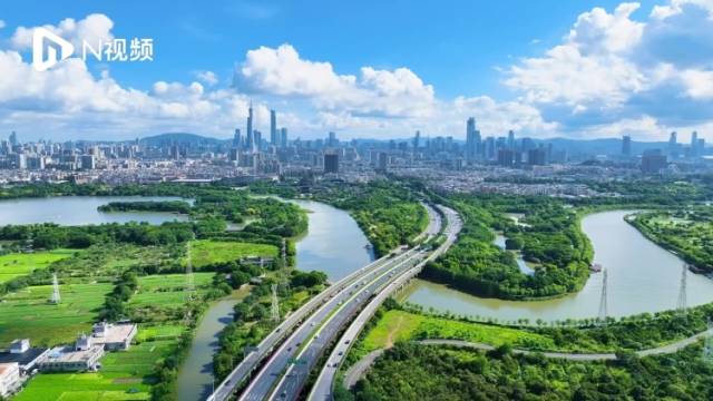 广州拍了拍你，想做你的国庆搭子