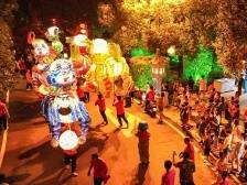 非遗展演、地道美食、光影艺术……陆丰玄武山国庆假期花式“圈粉”