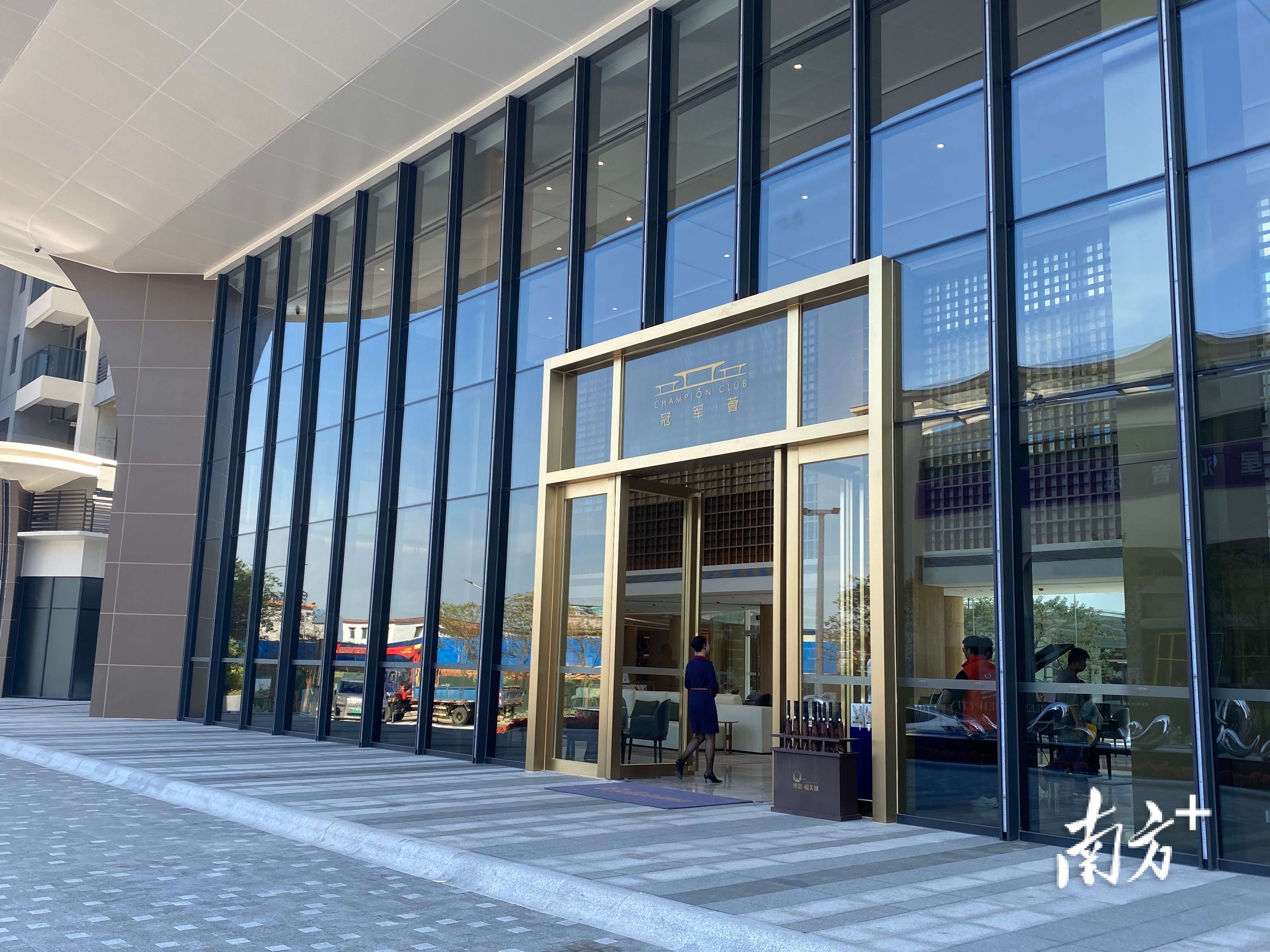 超6500平方米冠军荟会所外景。吕泳怡 摄