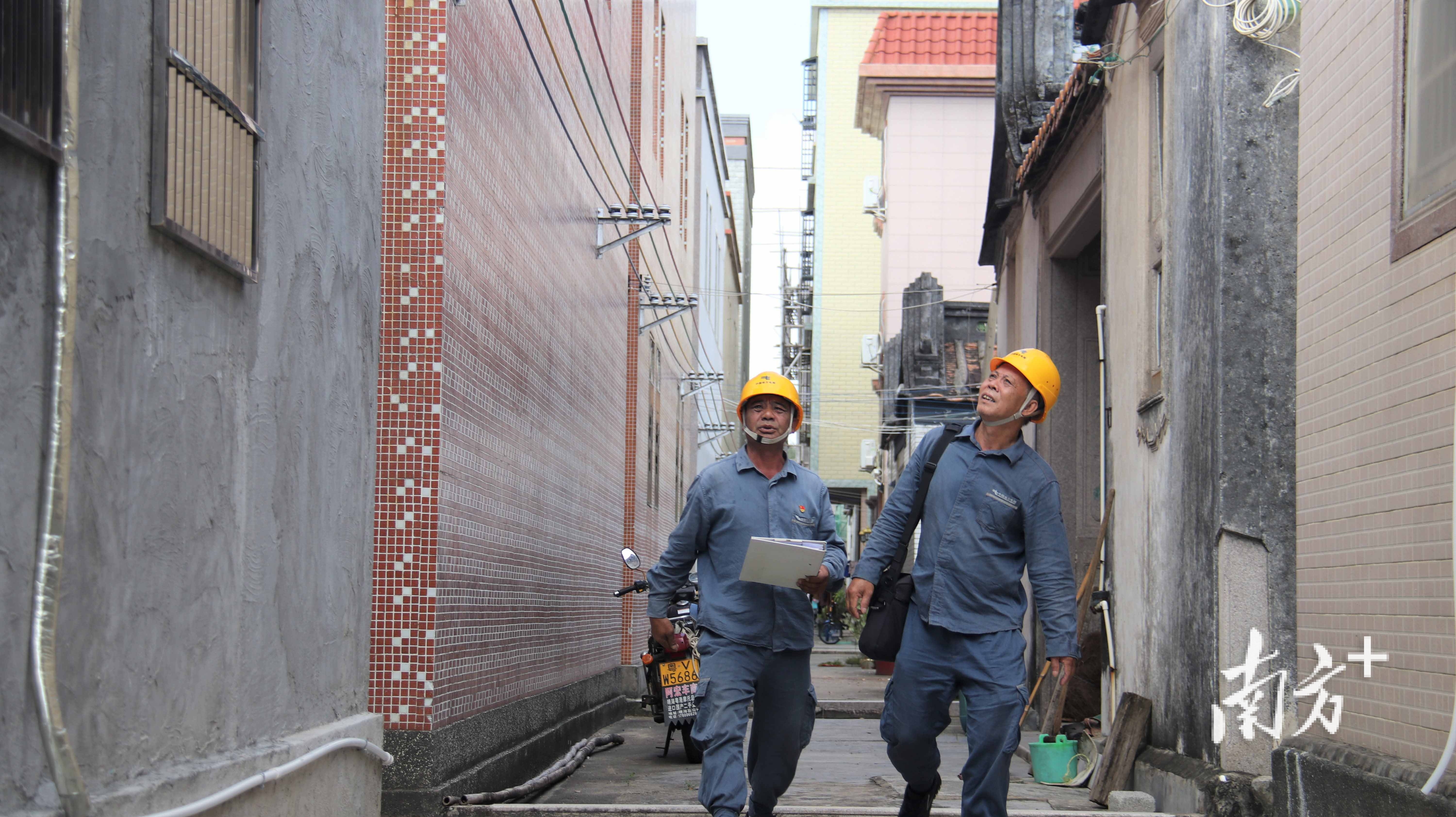为彻底解决后湖村用电问题，惠来供电局成立项目工作专班，选派精干人员全流程跟进。周舒婷 摄